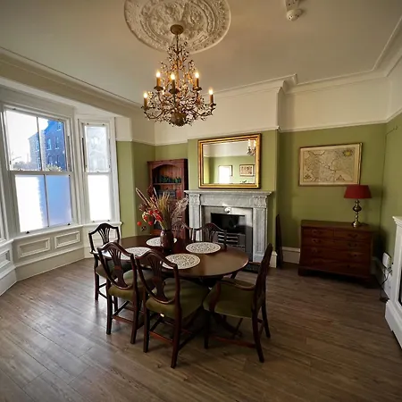 Victorian Townhouse - *
