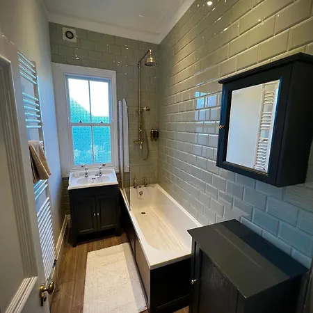 Victorian Townhouse -